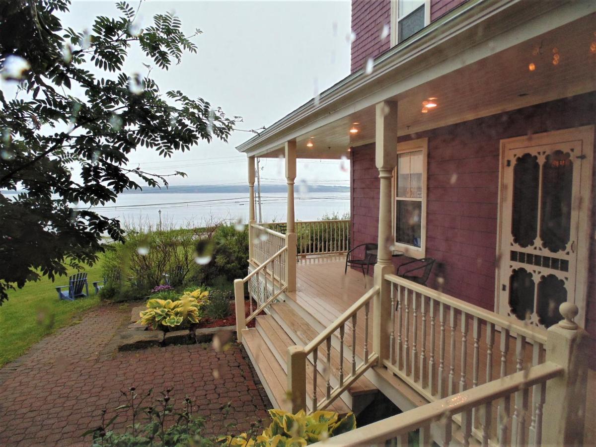 Hillcrest Hall Country Inn Port Hood Exterior photo